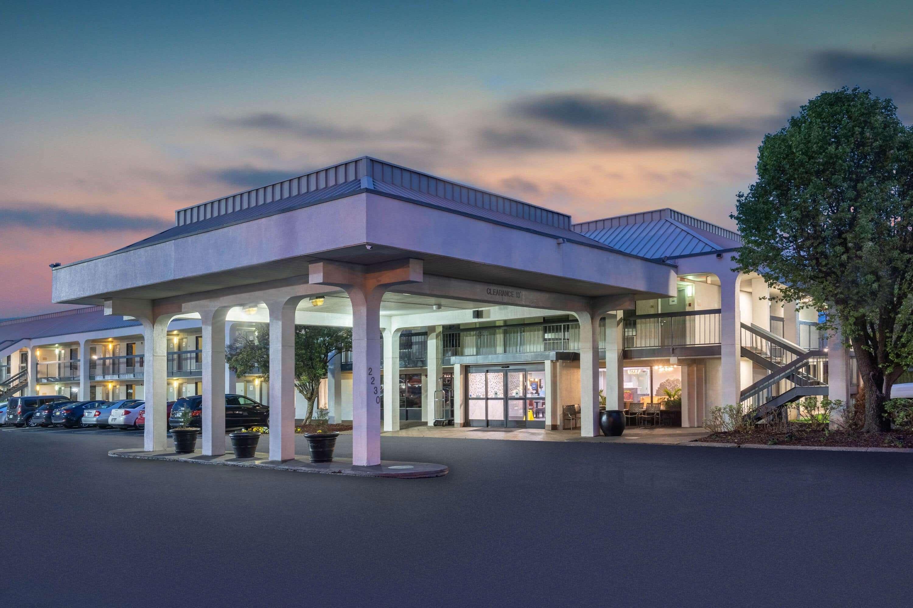 Baymont By Wyndham Murfreesboro Exterior foto